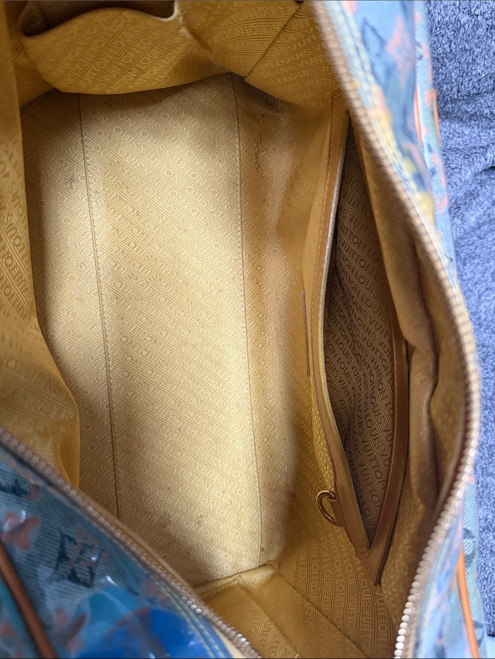 Louis Vuitton Richard Prince Jaune Denim Defile PM weekend bag - Picture 4 of 6